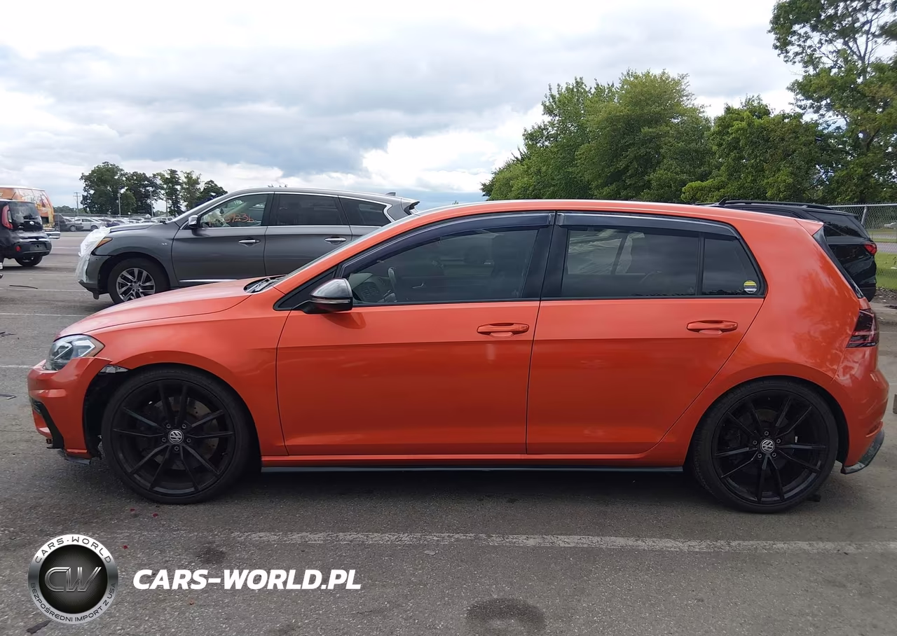 2019 Volkswagen Golf R 2.0T W-Dcc Navigation VIN:WVWWA7AU7KW174746 - 14