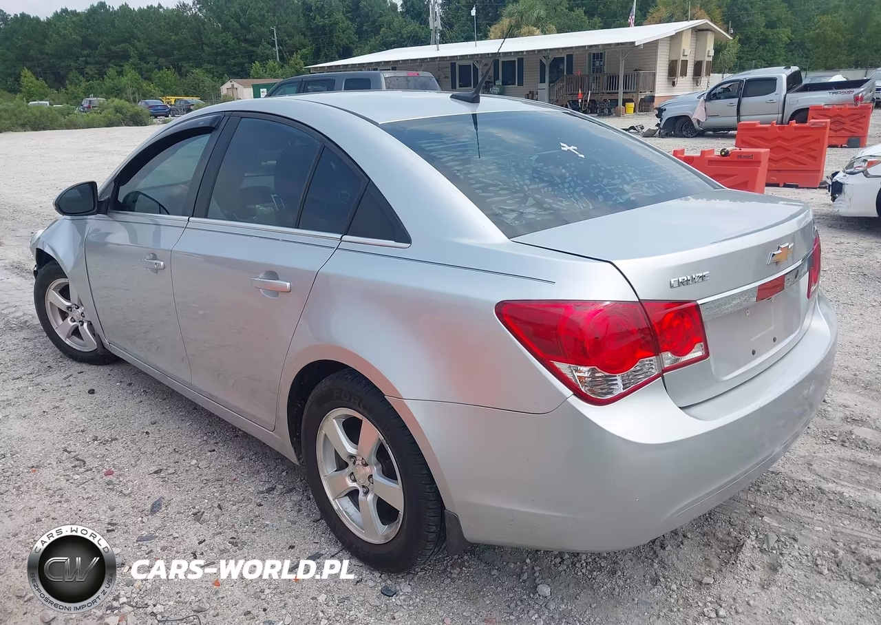 2014 Chevrolet Cruze 1Lt Auto VIN:1G1PC5SB2E7185211 - 3