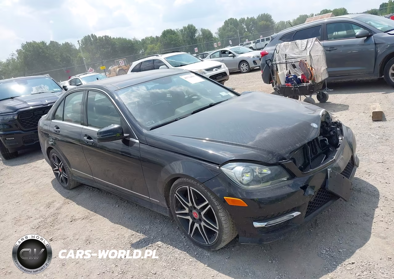 2013 Mercedes-Benz C 300 Sport 4Matic