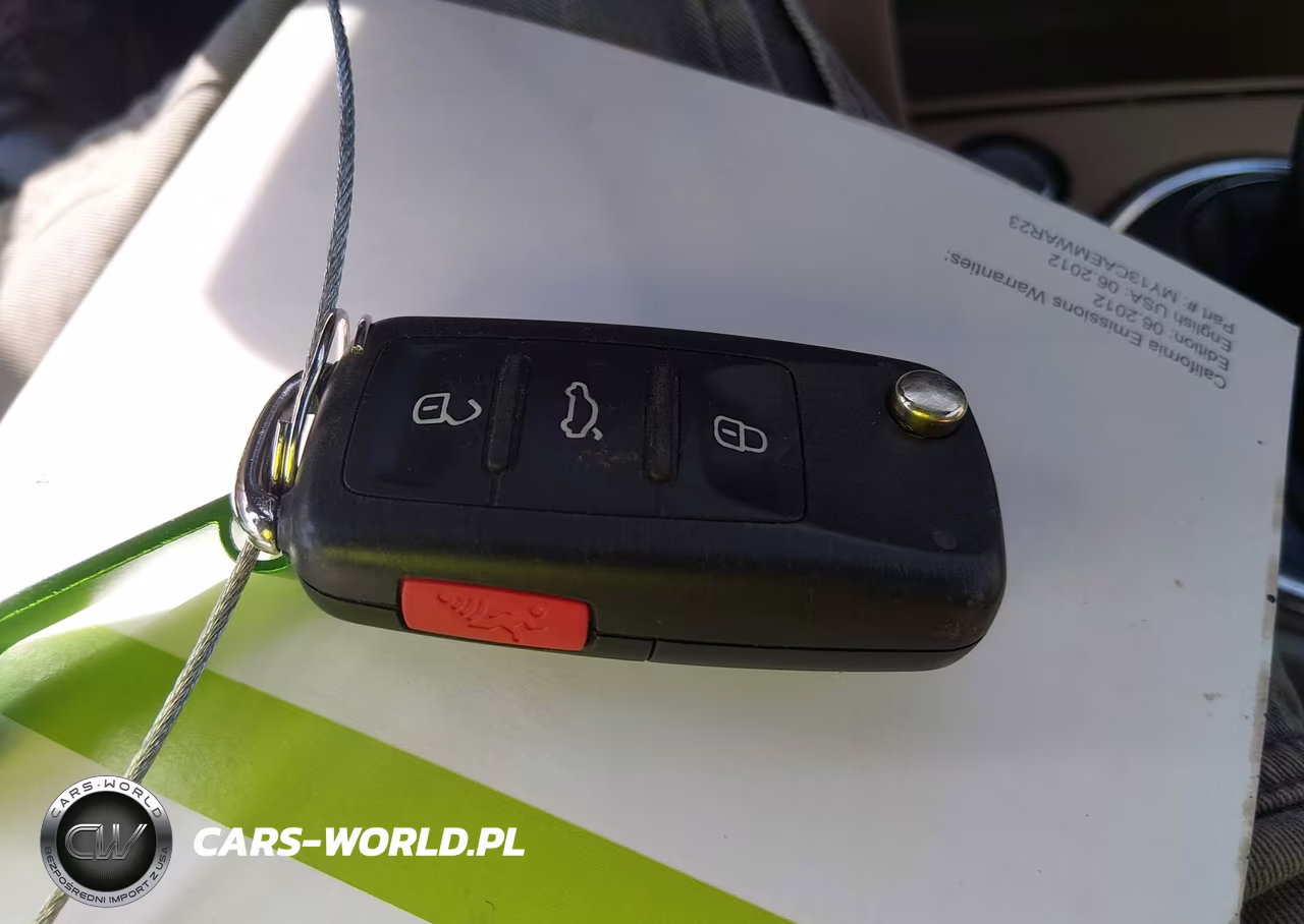 2013 Volkswagen Beetle 2.5L VIN:3VW5P7AT8DM817994 - 11