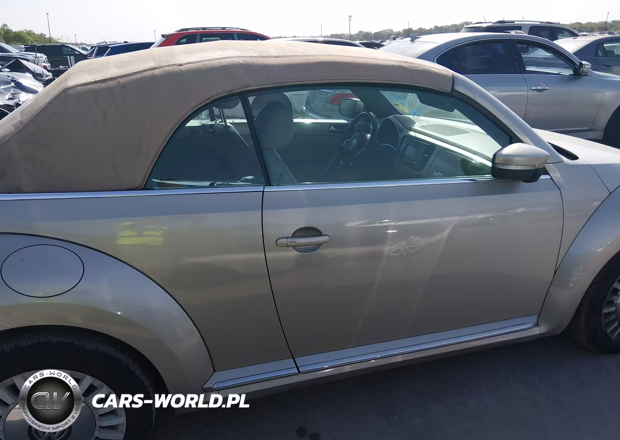 2013 Volkswagen Beetle 2.5L VIN:3VW5P7AT8DM817994 - 13