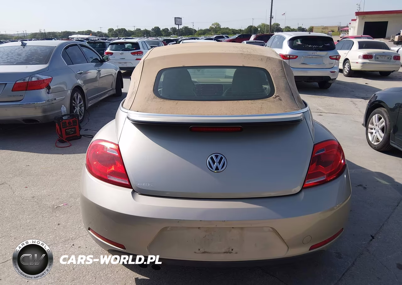 2013 Volkswagen Beetle 2.5L VIN:3VW5P7AT8DM817994 - 16