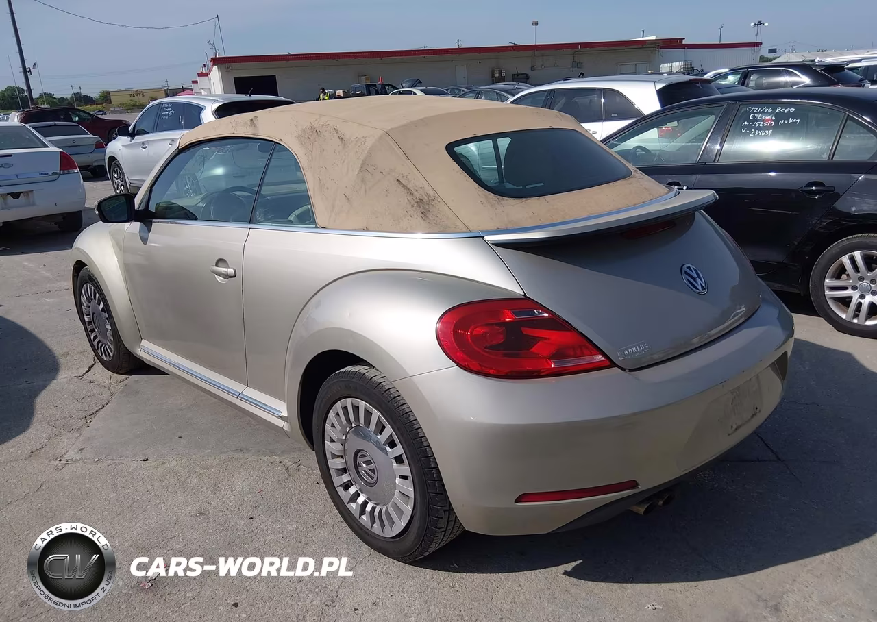 2013 Volkswagen Beetle 2.5L VIN:3VW5P7AT8DM817994 - 3