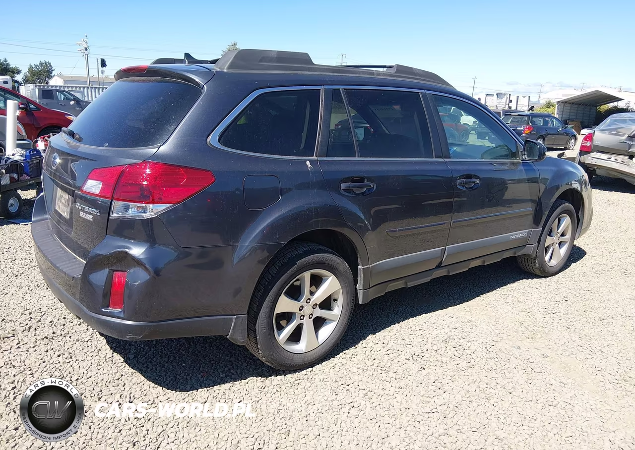 2013 Subaru Outback 2.5I Limited VIN:4S4BRBLC3D3317027 - 4