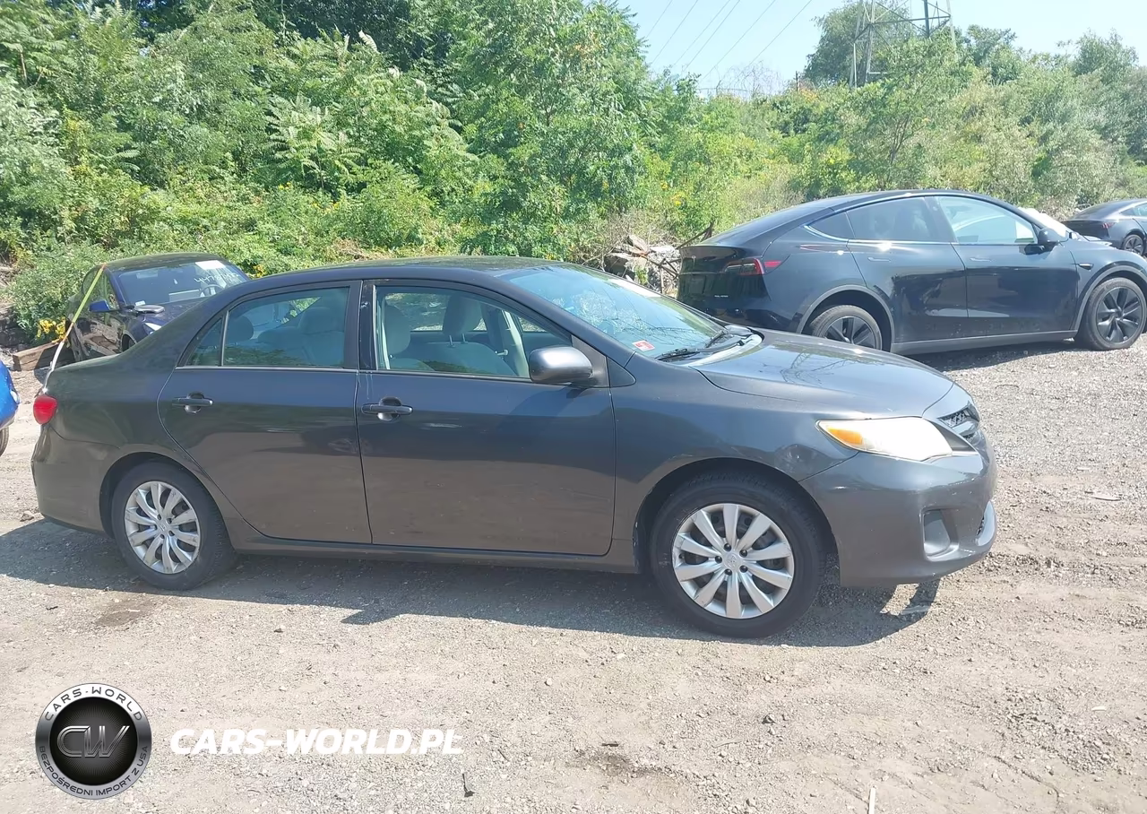 2012 Toyota Corolla Le VIN:2T1BU4EEXCC761069 - 13