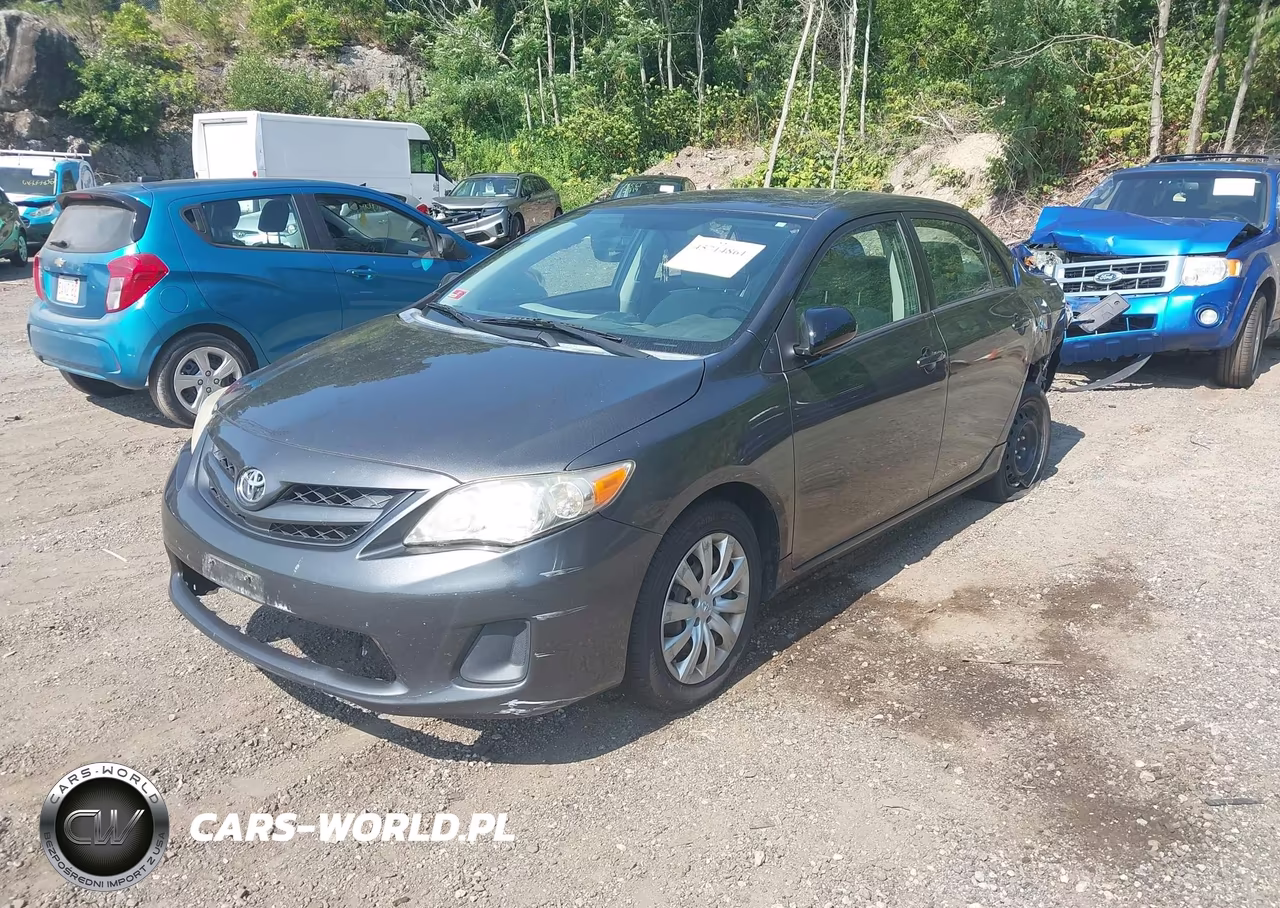 2012 Toyota Corolla Le VIN:2T1BU4EEXCC761069 - 2