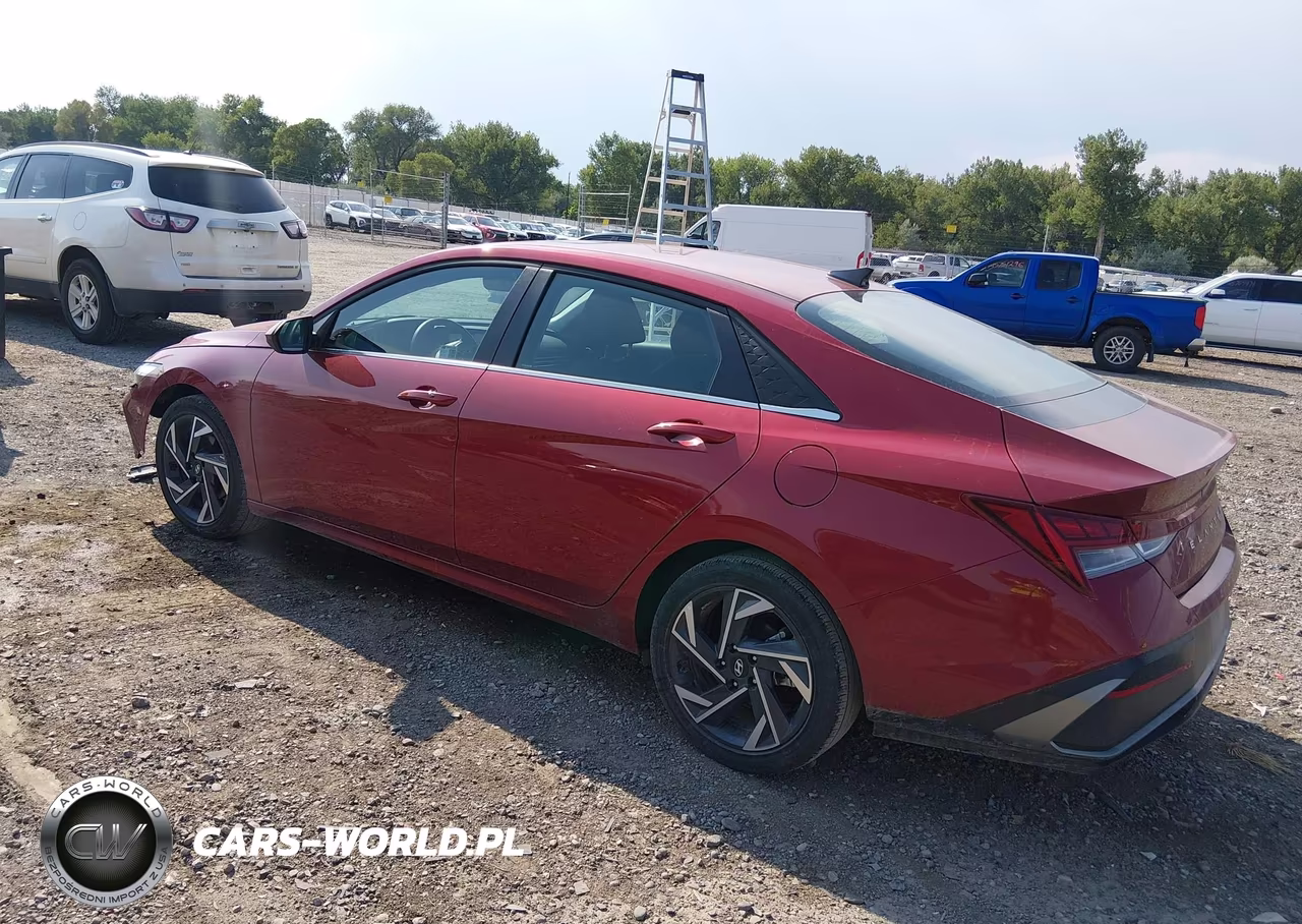 2025 Hyundai Elantra Sel Convenience VIN:KMHLS4DGXSU028336 - 3
