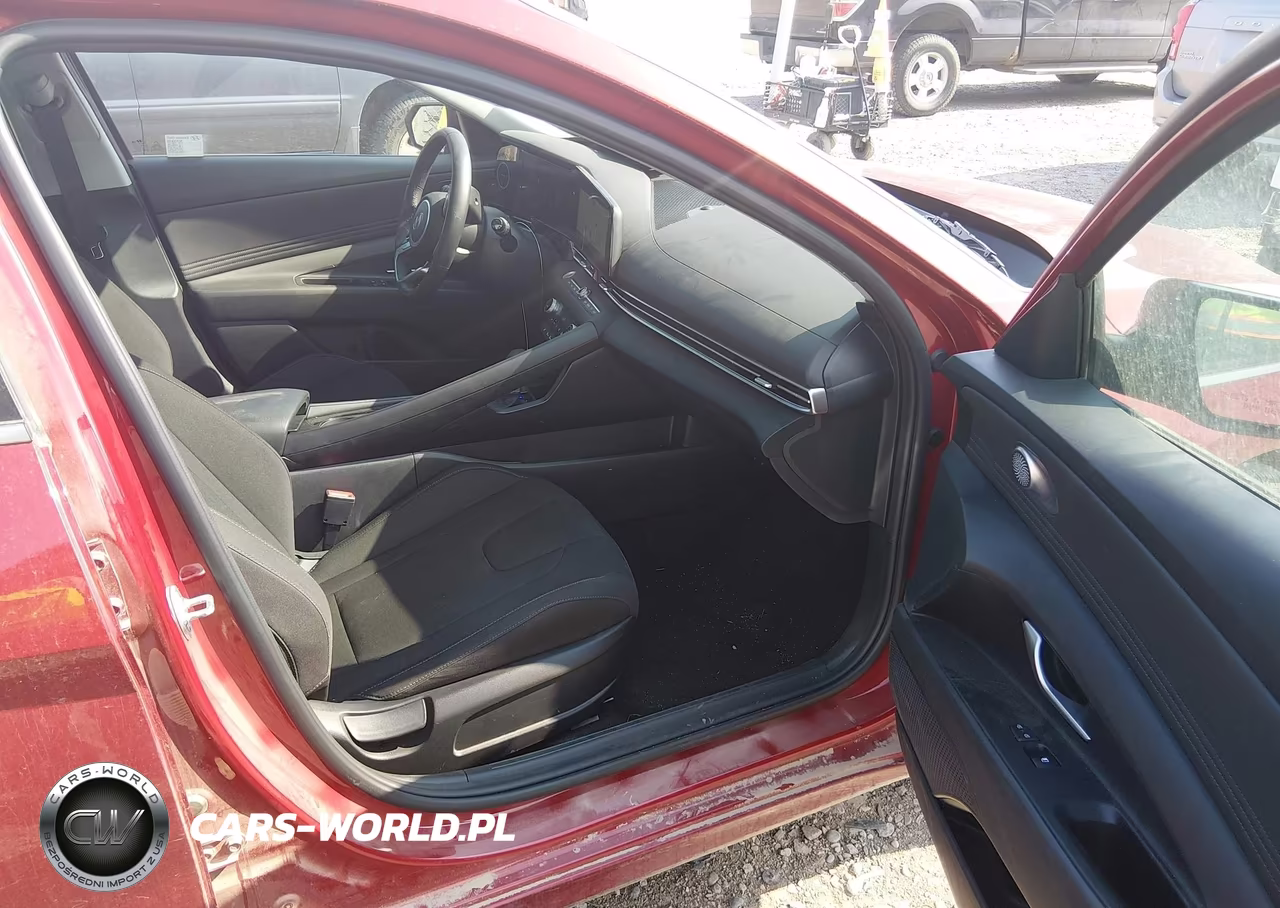 2025 Hyundai Elantra Sel Convenience VIN:KMHLS4DGXSU028336 - 5