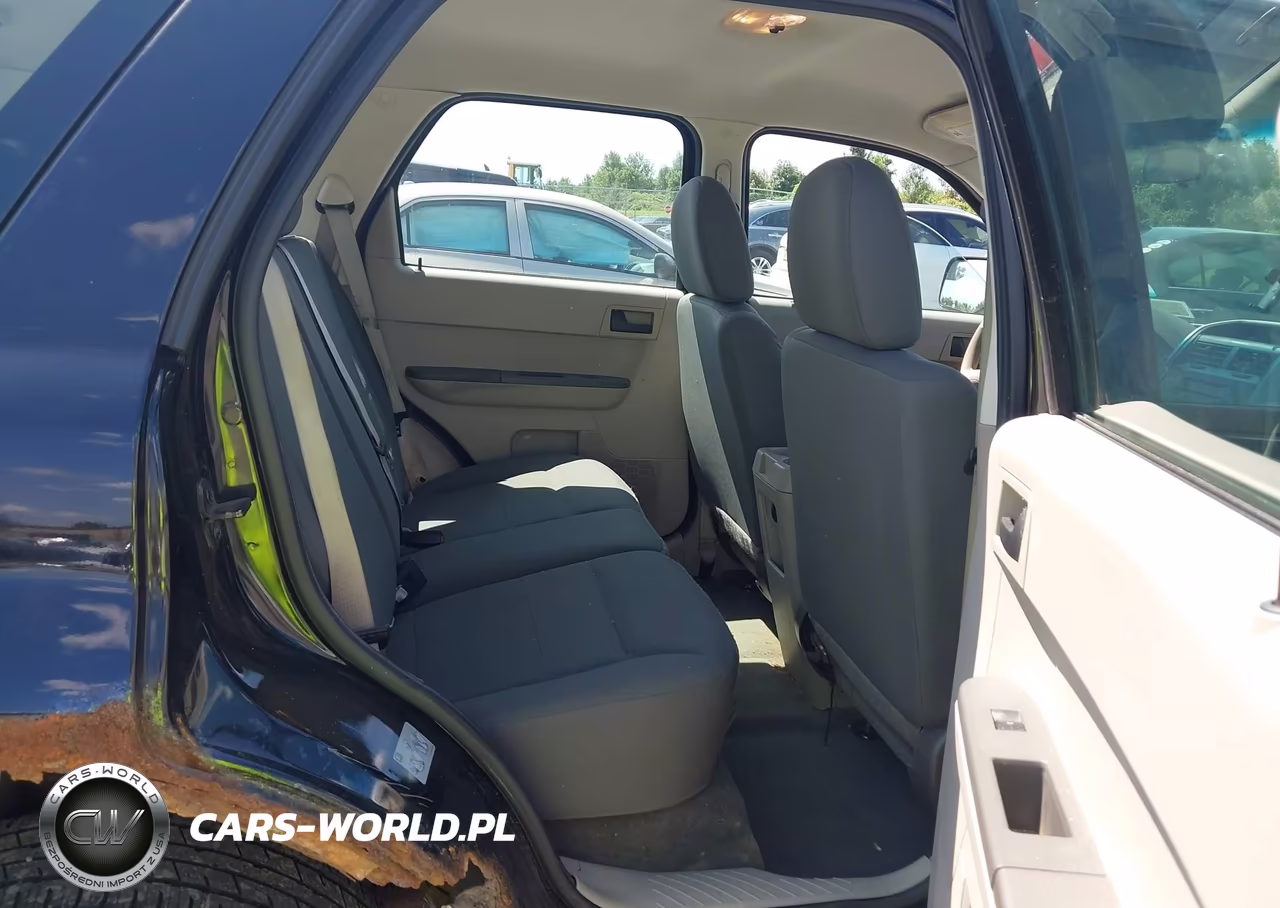 2012 Ford Escape Xls VIN:1FMCU0C7XCKB38045 - 8