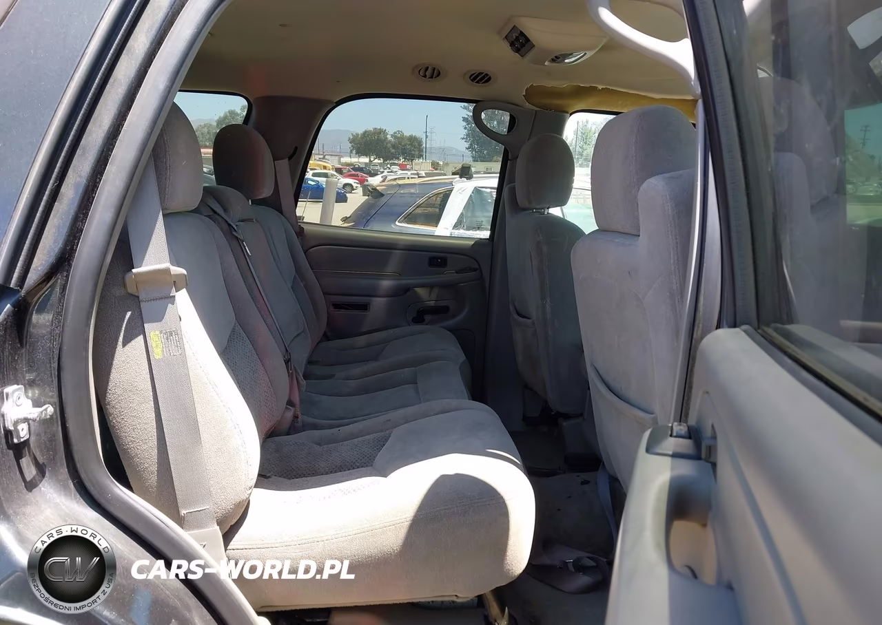 2004 Chevrolet Tahoe Ls VIN:1GNEC13V24R284346 - 8