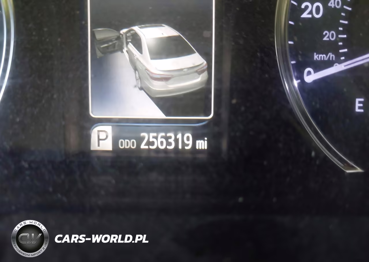 2017 Toyota Camry Le VIN:4T1BF1FK9HU379036 - 15
