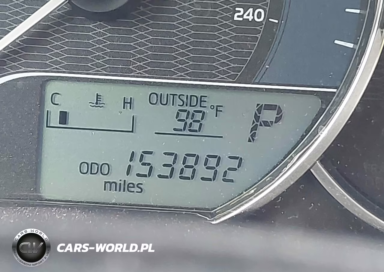 2015 Toyota Corolla L VIN:5YFBURHE1FP192268 - 15