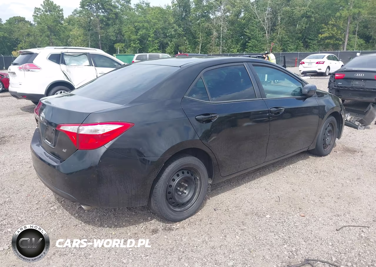 2015 Toyota Corolla L VIN:5YFBURHE1FP192268 - 4