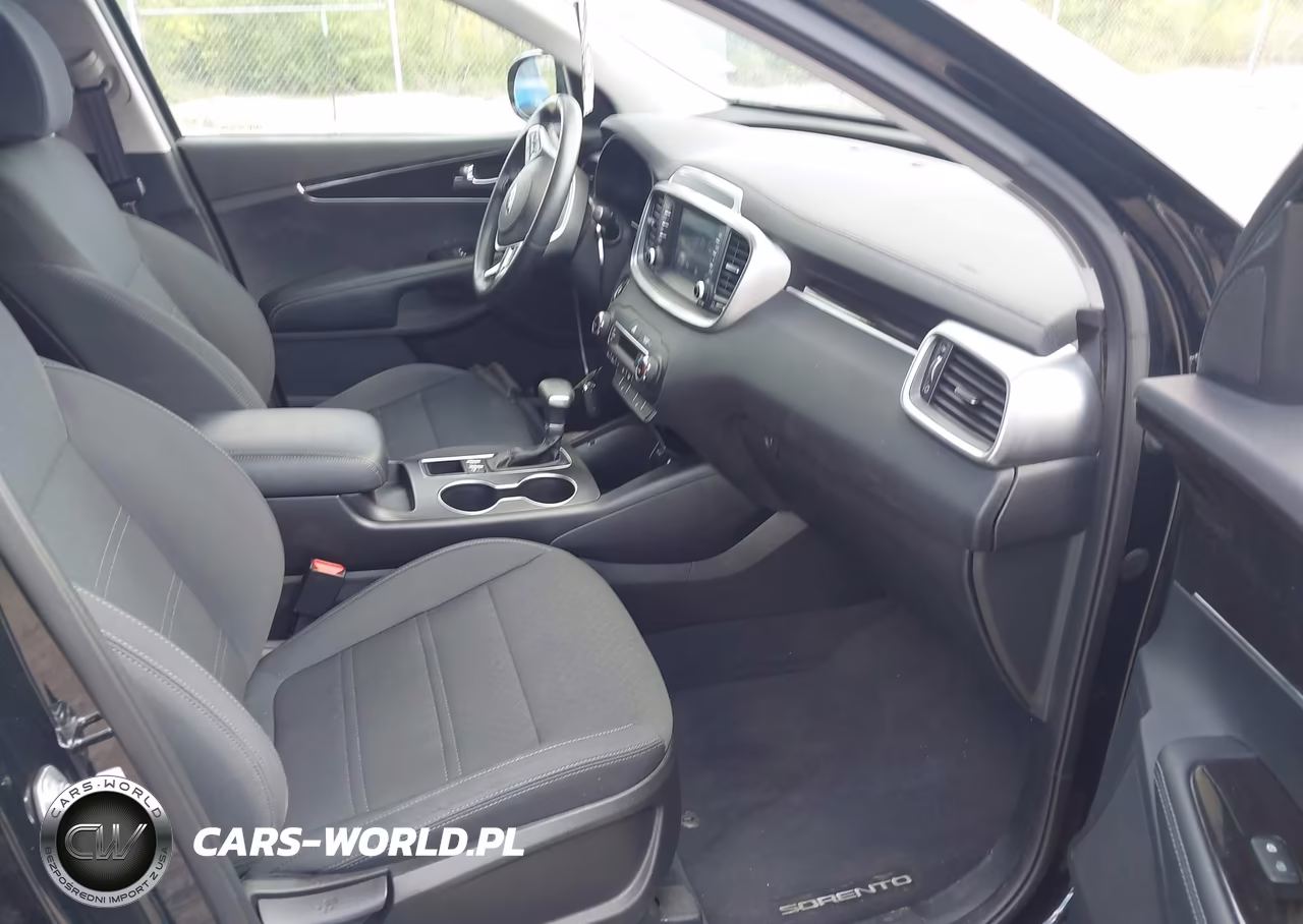 2020 Kia Sorento 3.3L S VIN:5XYPGDA57LG697077 - 5