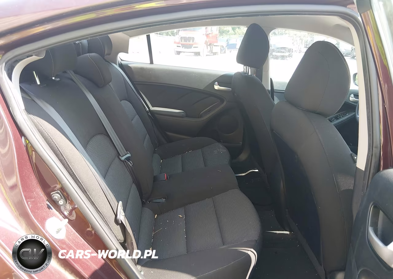 2017 Kia Forte Lx VIN:3KPFK4A74HE045842 - 8