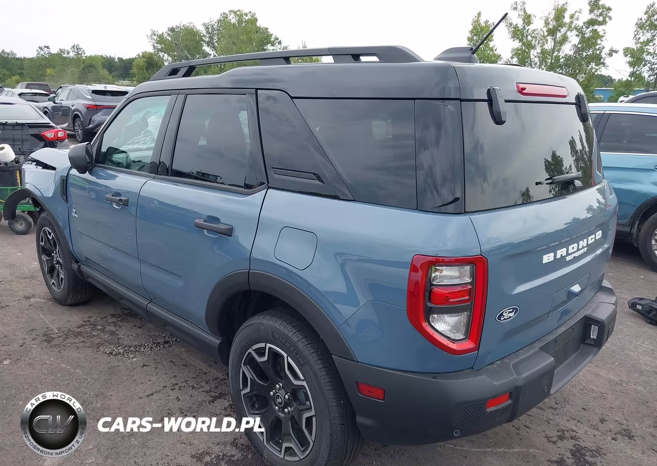 2026 Ford Bronco Sport Outer Banks VIN:3FMCR9CN7TRE23236 - 3