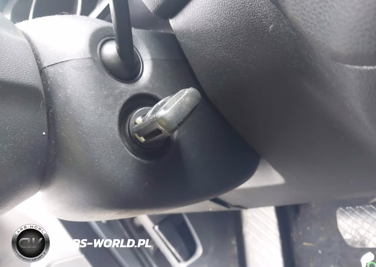 2018 Volkswagen Tiguan 2.0T S VIN:3VV1B7AXXJM034157 - 11