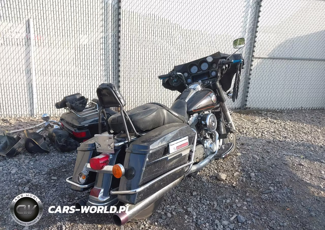 1999 Harley-Davidson Flhtcui VIN:1HD1FCW16XY603565 - 4