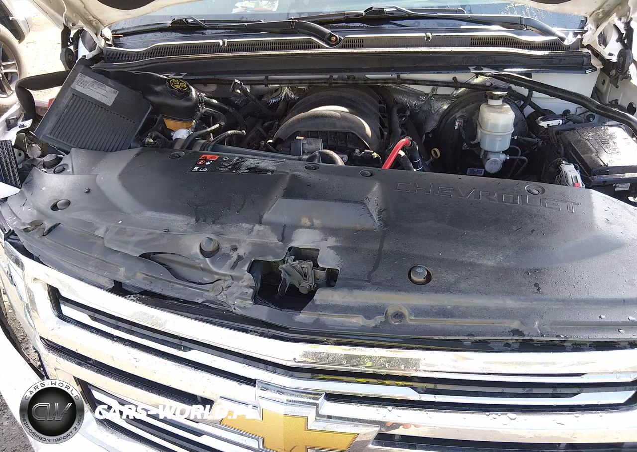 2015 Chevrolet Tahoe Ltz VIN:1GNSKCKC5FR105012 - 10