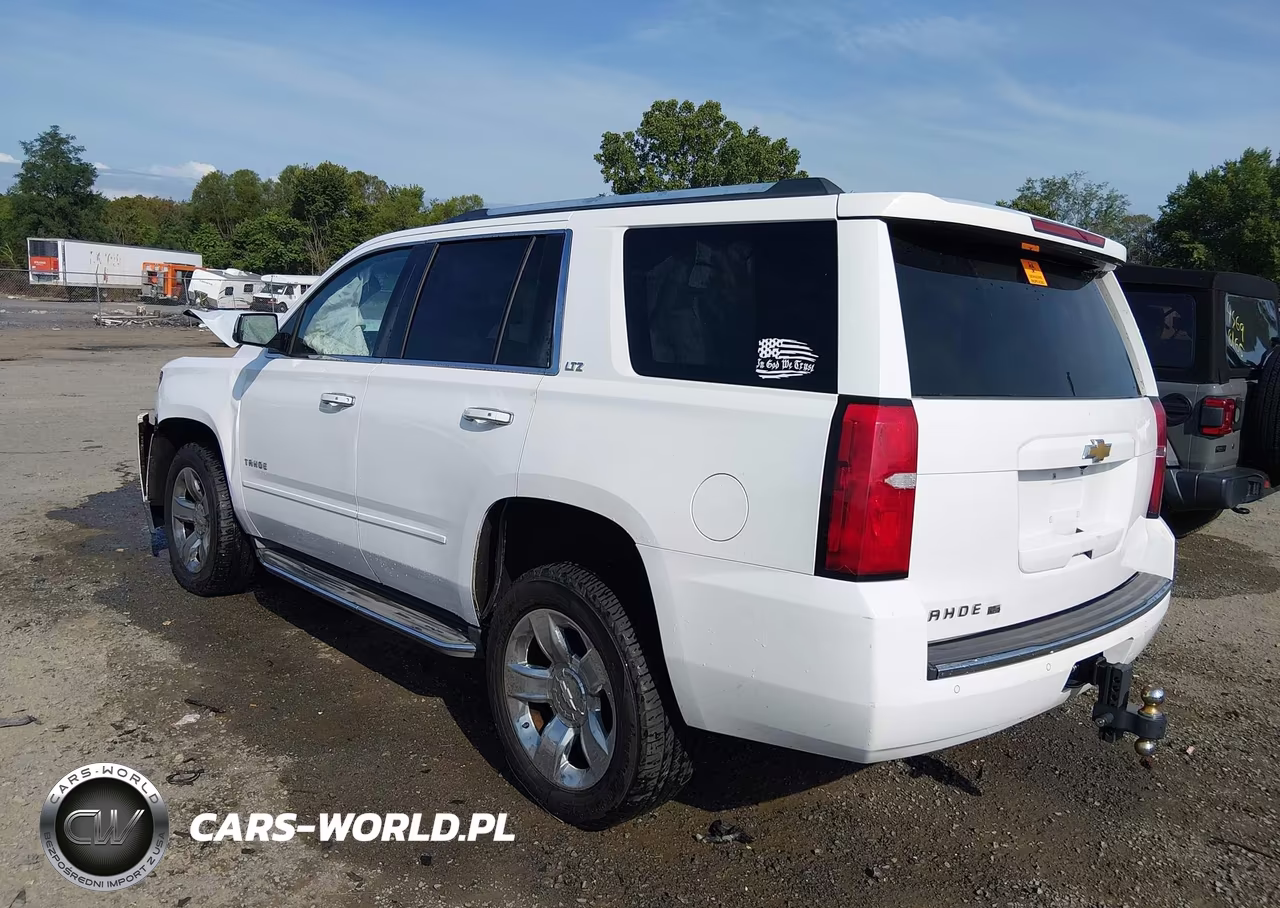 2015 Chevrolet Tahoe Ltz VIN:1GNSKCKC5FR105012 - 3