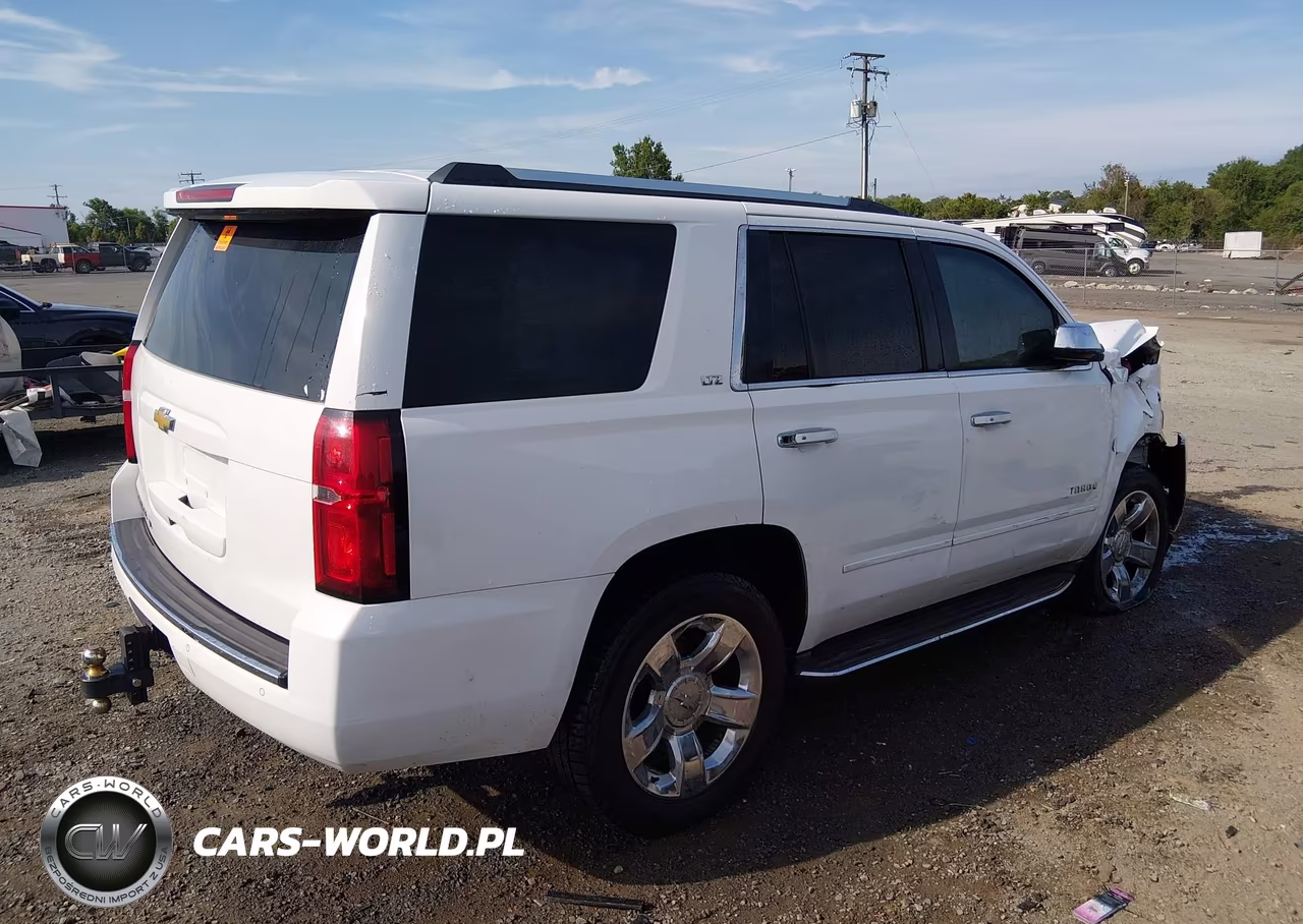 2015 Chevrolet Tahoe Ltz VIN:1GNSKCKC5FR105012 - 4