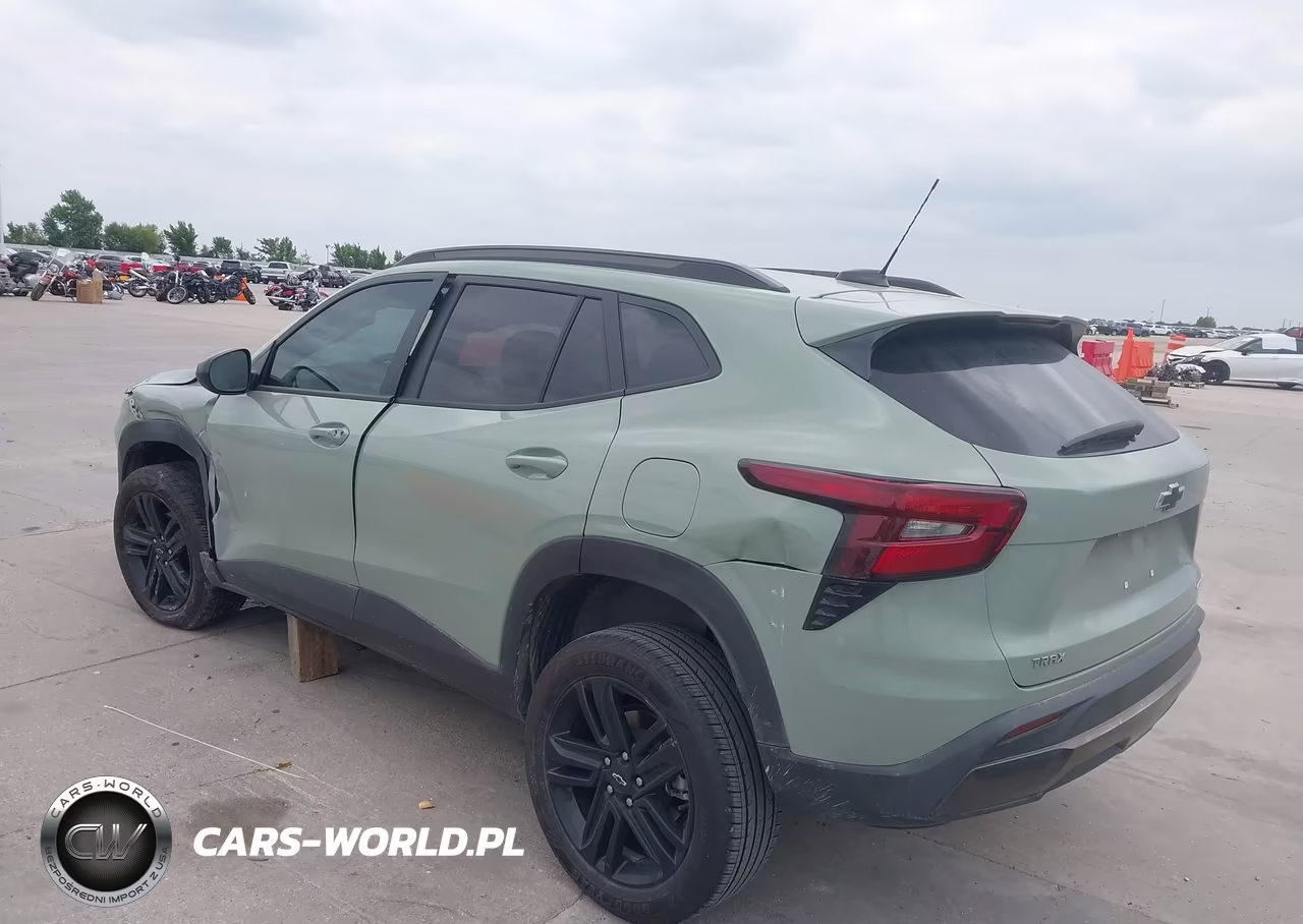 2025 Chevrolet Trax Fwd Activ VIN:KL77LKEP8SC261415 - 3