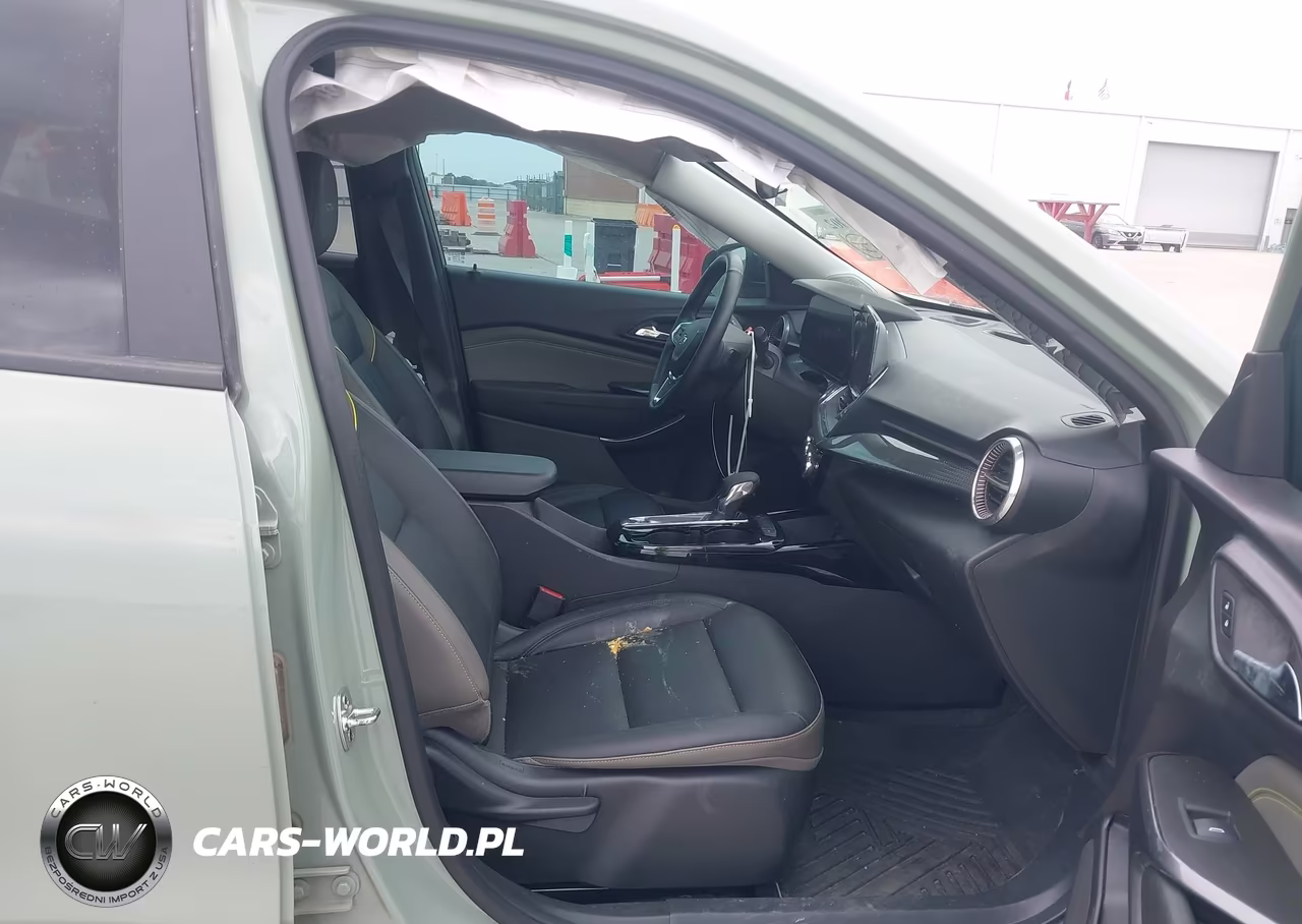 2025 Chevrolet Trax Fwd Activ VIN:KL77LKEP8SC261415 - 5