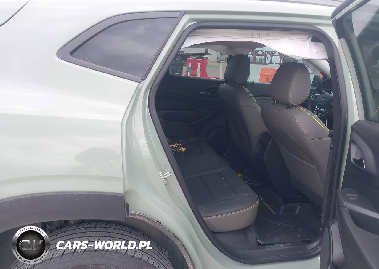2025 Chevrolet Trax Fwd Activ VIN:KL77LKEP8SC261415 - 8