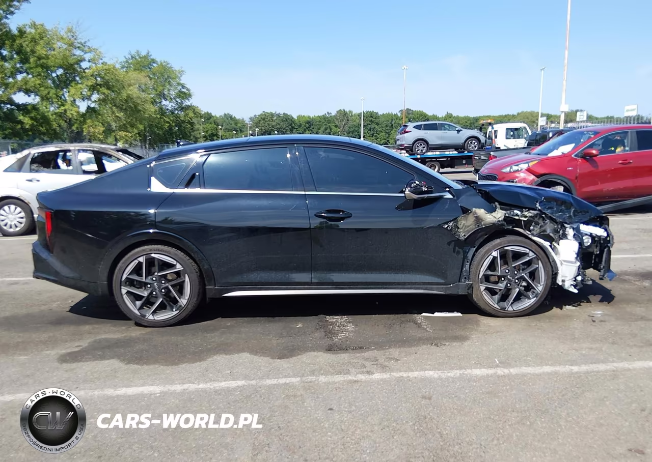 2025 Kia K4 Gt-Line VIN:3KPFW4DEXSE164002 - 13