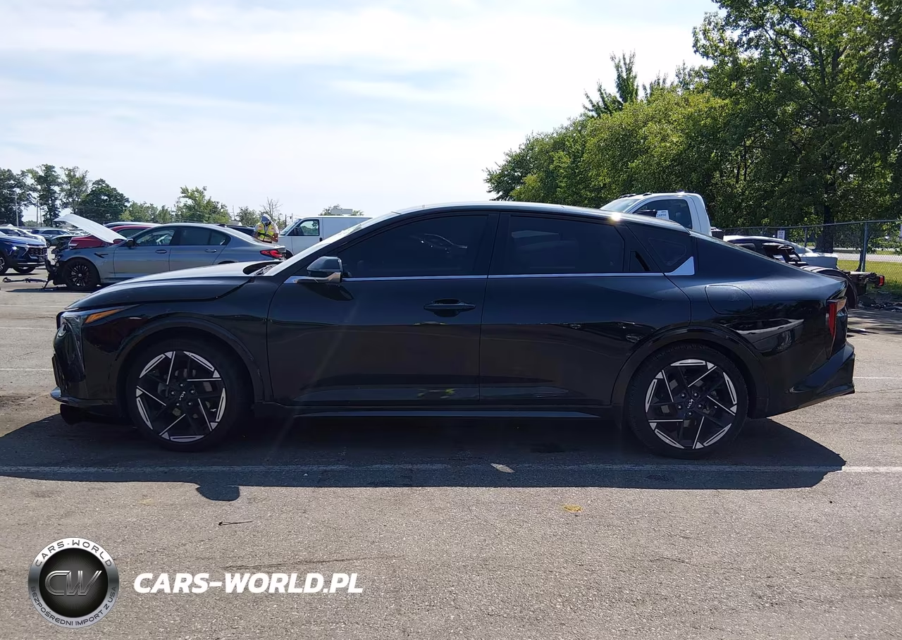 2025 Kia K4 Gt-Line VIN:3KPFW4DEXSE164002 - 14