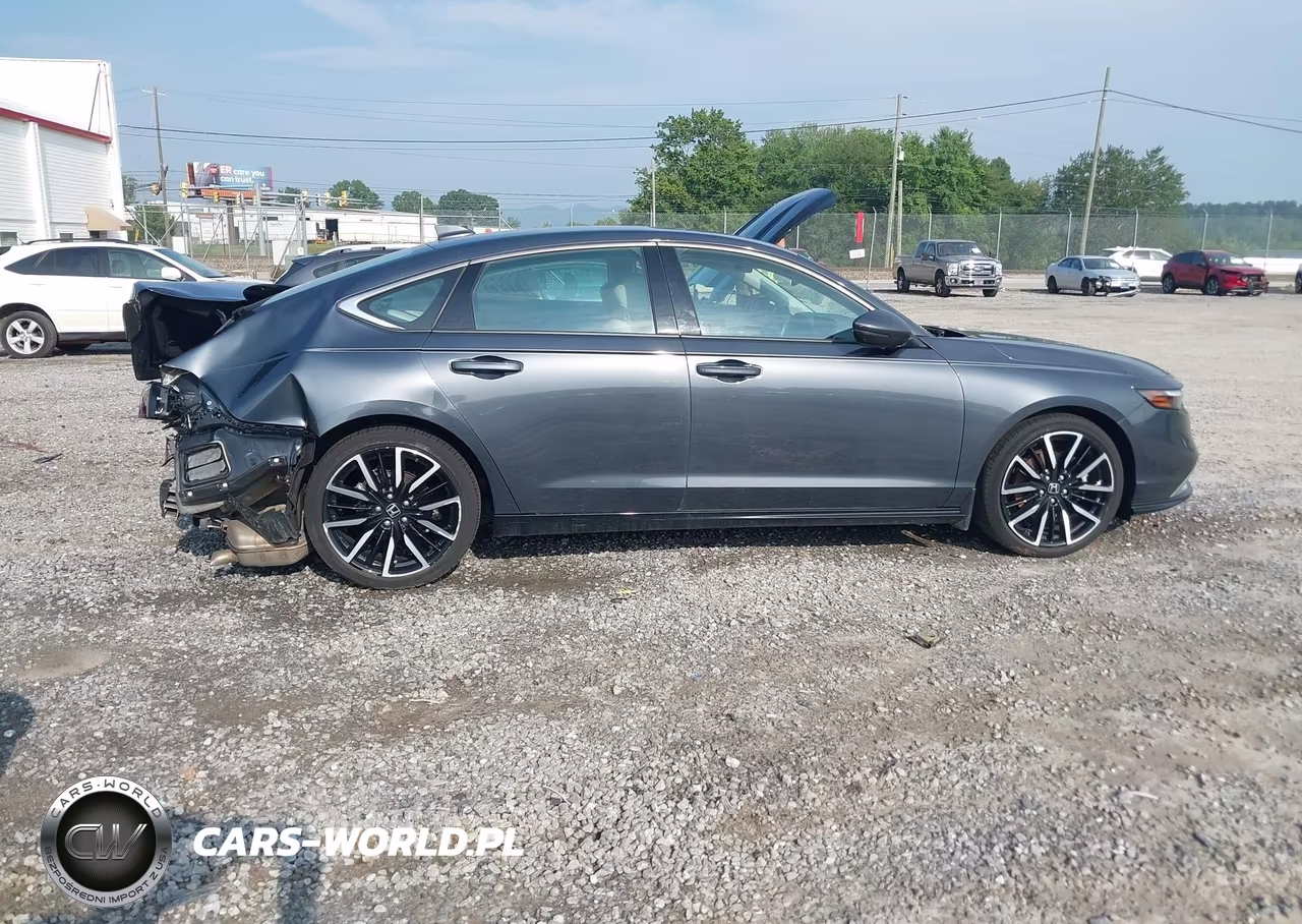2024 Honda Accord Hybrid Touring VIN:1HGCY2F83RA056604 - 13