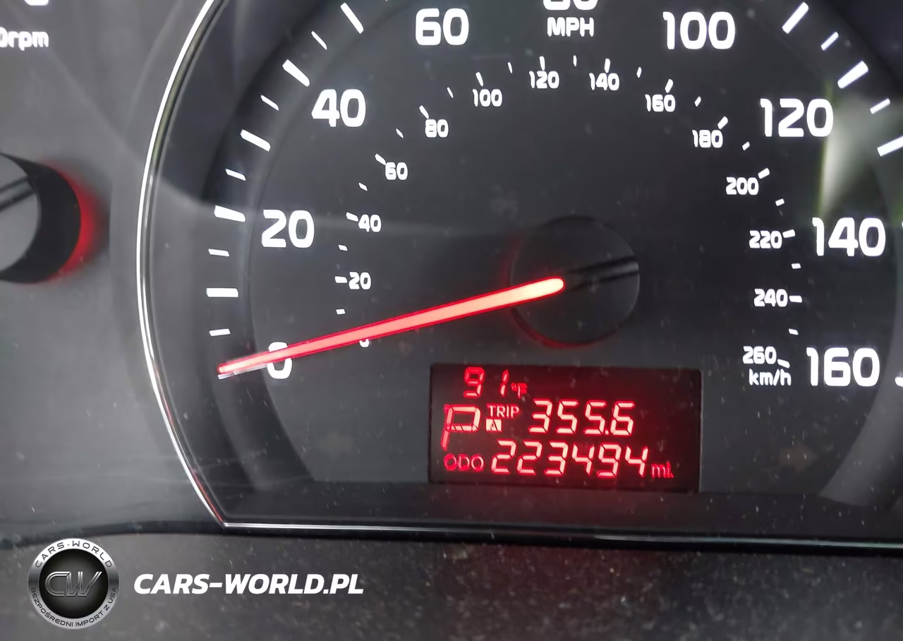 2015 Kia Sorento Lx VIN:5XYKT3A60FG557594 - 15