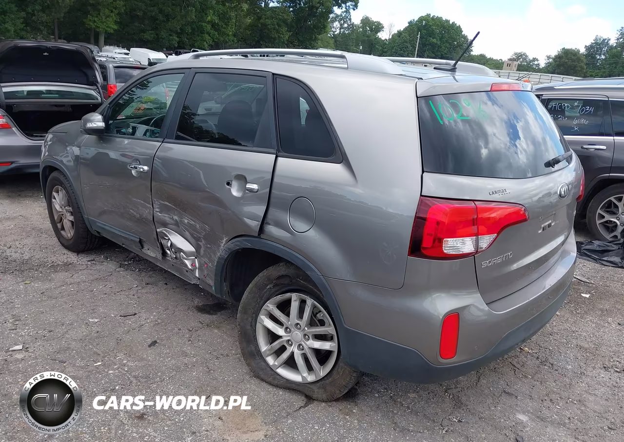 2015 Kia Sorento Lx VIN:5XYKT3A60FG557594 - 3