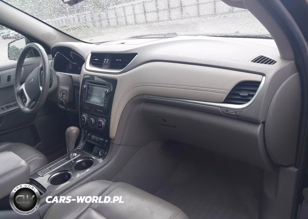 2017 Chevrolet Traverse Lt VIN:1GNKRHKD6HJ295258 - 5