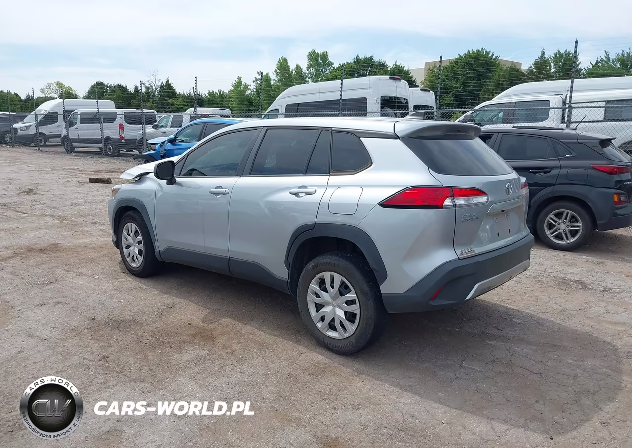 2022 Toyota Corolla Cross L VIN:7MUAAAAG9NV009275 - 15