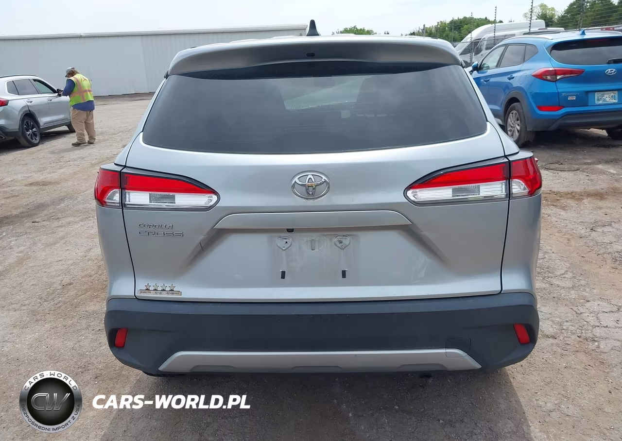 2022 Toyota Corolla Cross L VIN:7MUAAAAG9NV009275 - 17