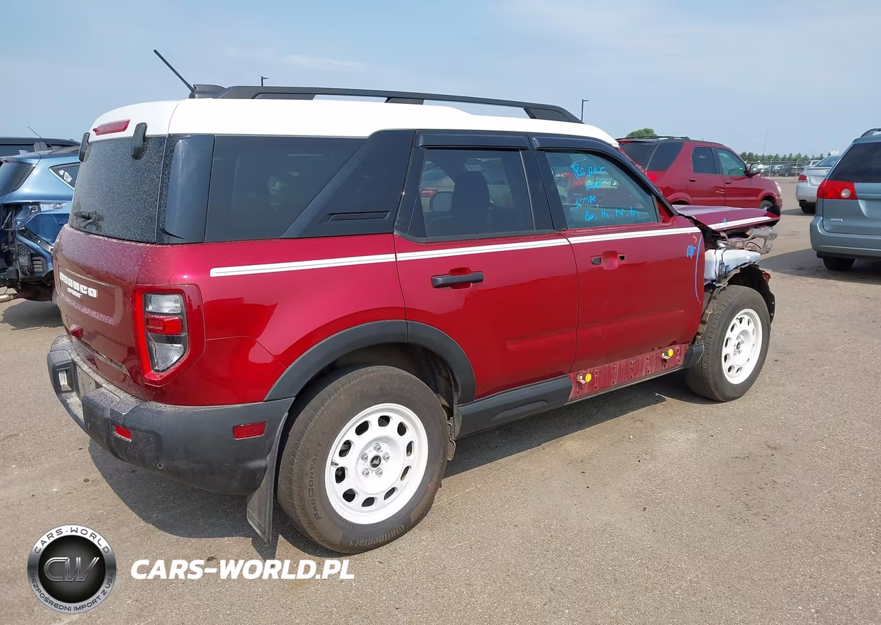 2025 Ford Bronco Sport Heritage VIN:3FMCR9GN7SRE20166 - 4