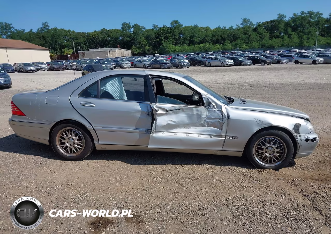 2005 Mercedes-Benz S 500 4Matic VIN:WDBNG84JX5A450645 - 13