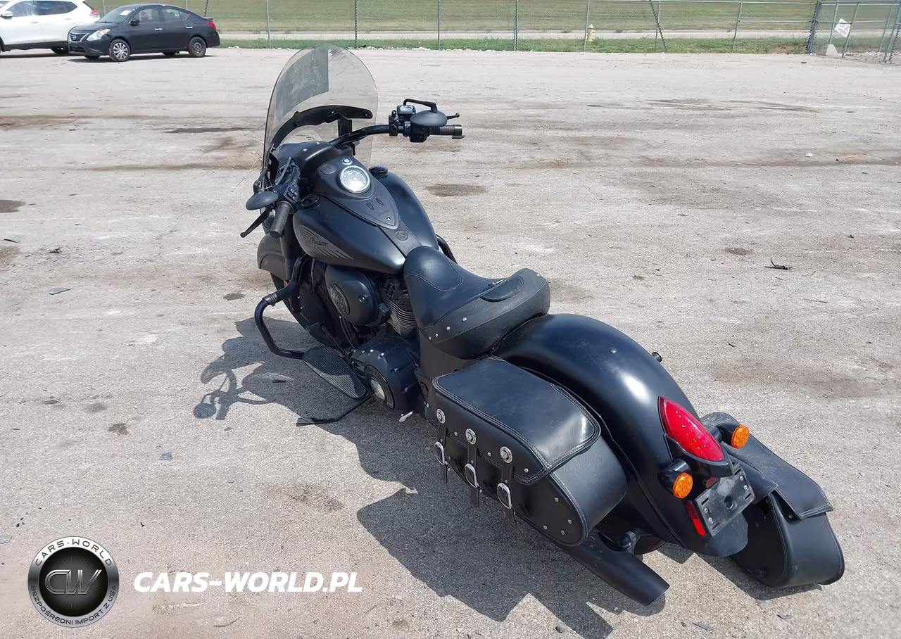 2019 Indian Motorcycle Co. Chief Dark Horse VIN:56KCCDAA7K3372028 - 3