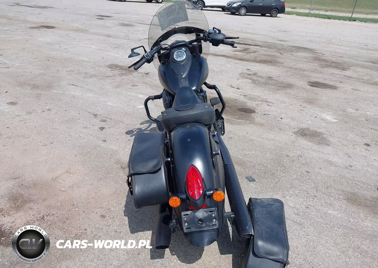 2019 Indian Motorcycle Co. Chief Dark Horse VIN:56KCCDAA7K3372028 - 6