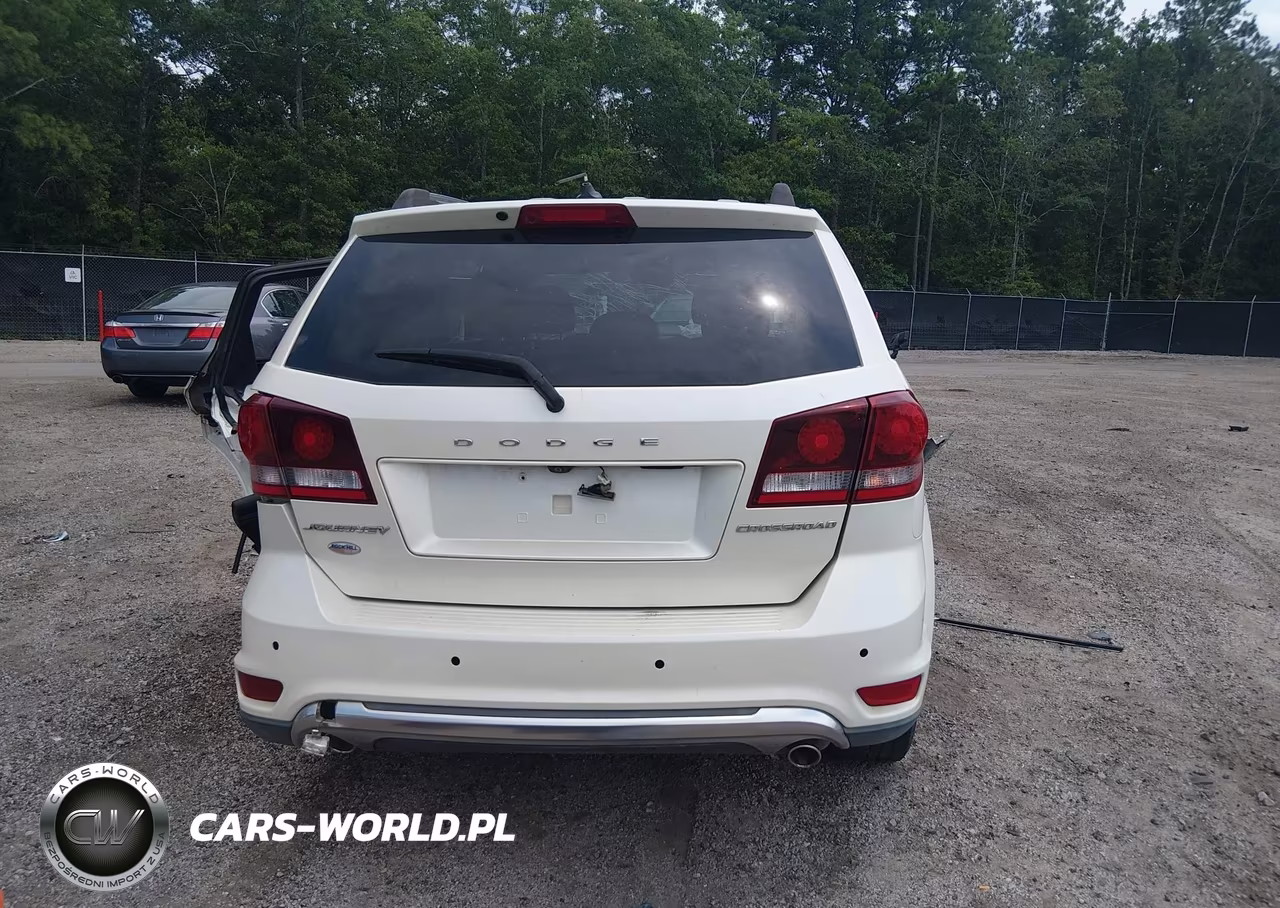 2015 Dodge Journey Crossroad VIN:3C4PDCGG6FT679386 - 16