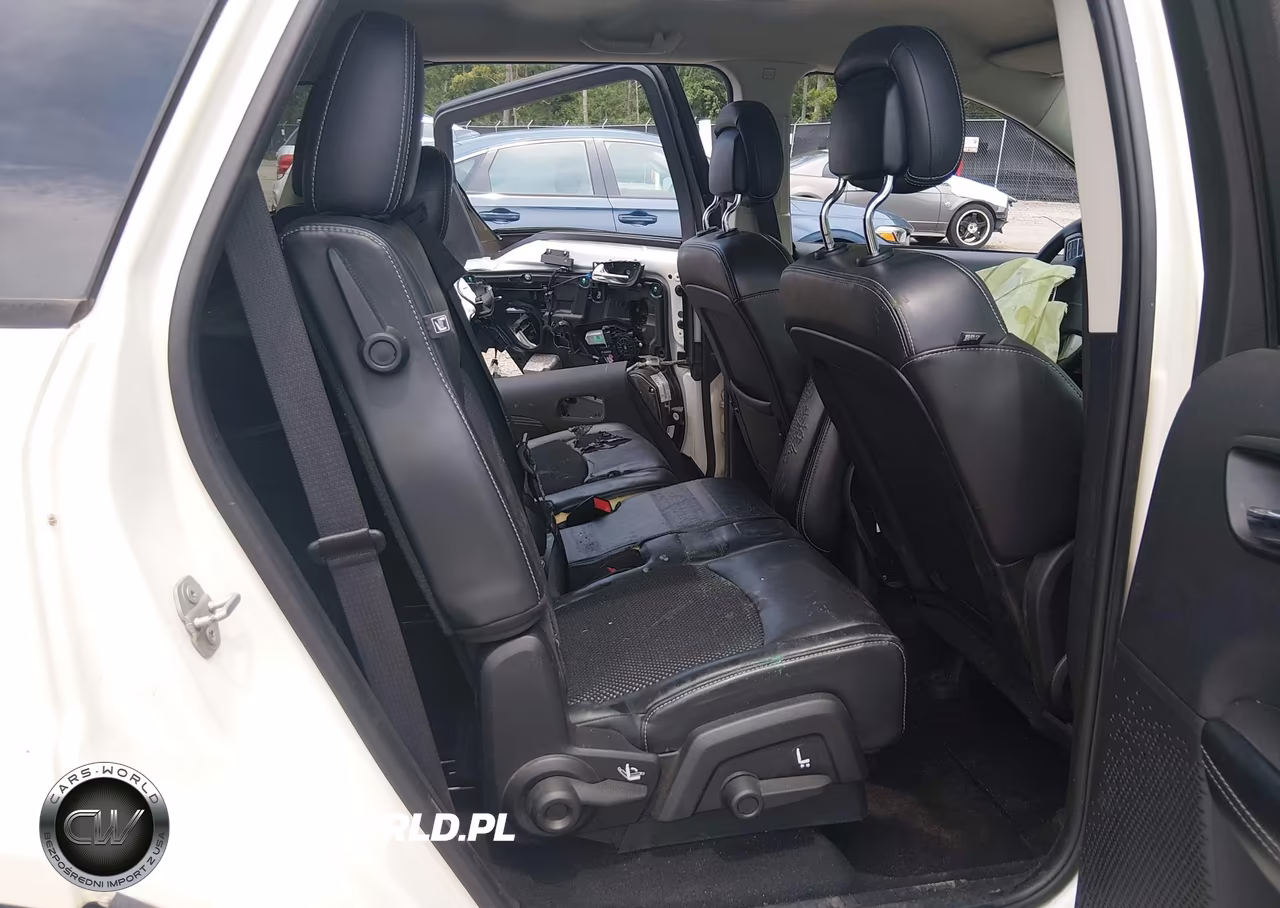 2015 Dodge Journey Crossroad VIN:3C4PDCGG6FT679386 - 8