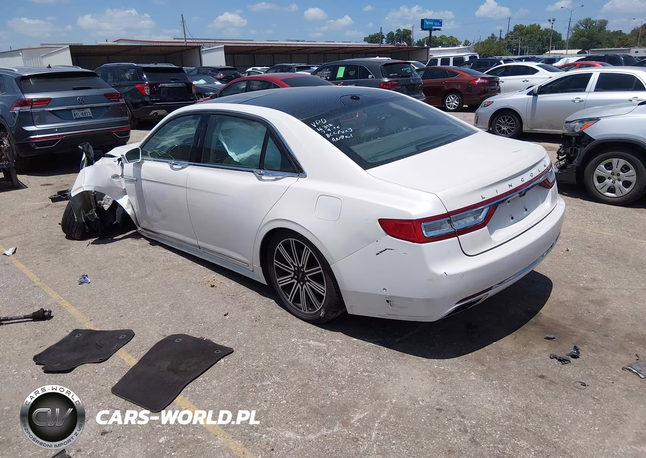 2017 Lincoln Continental Reserve VIN:1LN6L9RP9H5628199 - 3