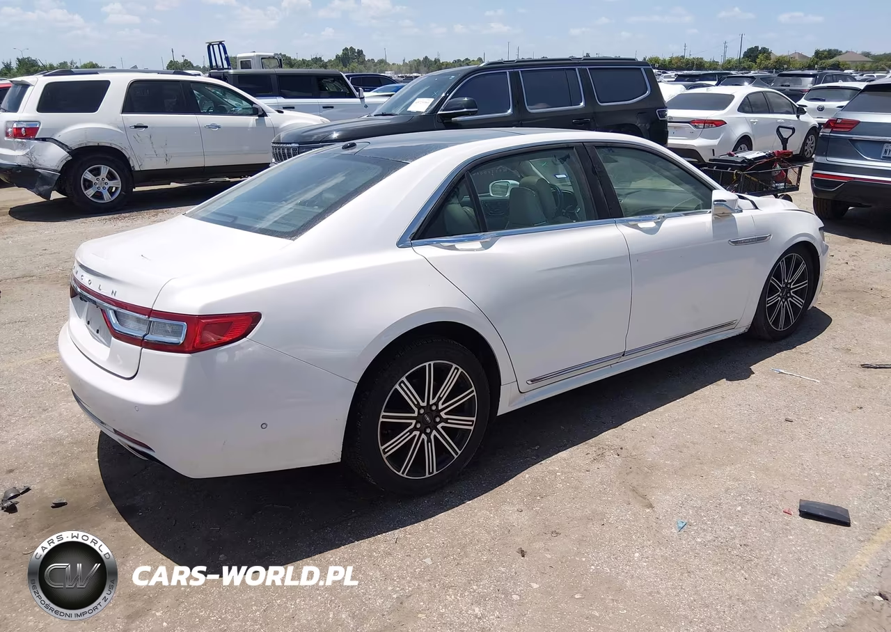 2017 Lincoln Continental Reserve VIN:1LN6L9RP9H5628199 - 4
