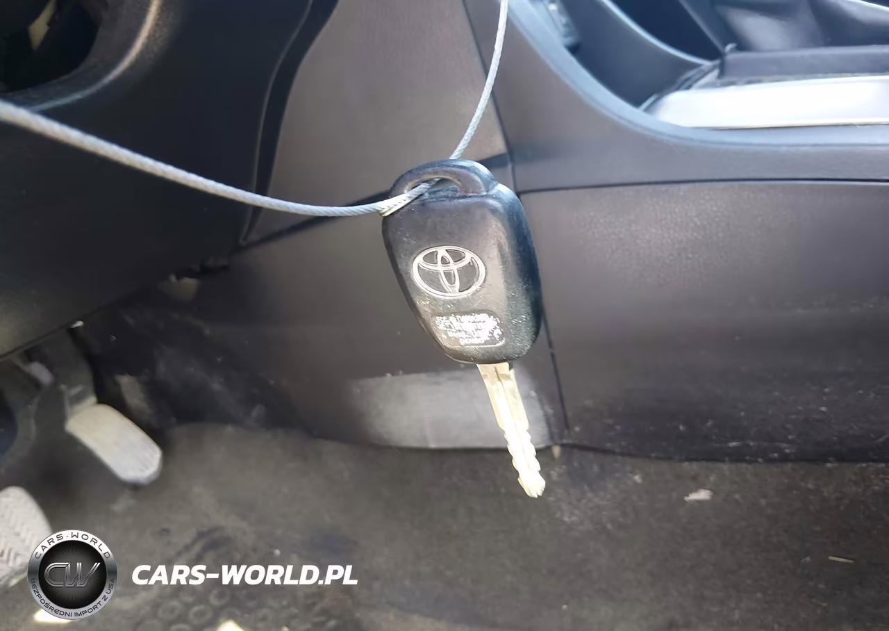 2015 Toyota Corolla S Plus VIN:2T1BURHE3FC461998 - 11