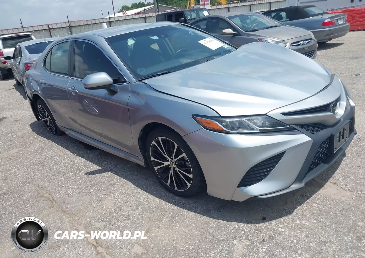 2020 Toyota Camry Se
