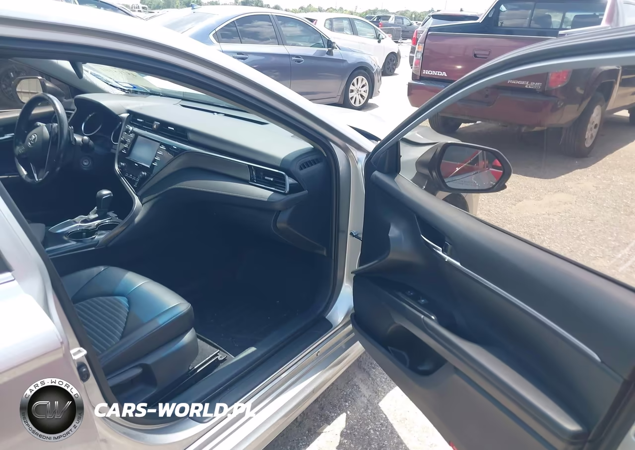 2020 Toyota Camry Se VIN:4T1G11AK7LU510596 - 5