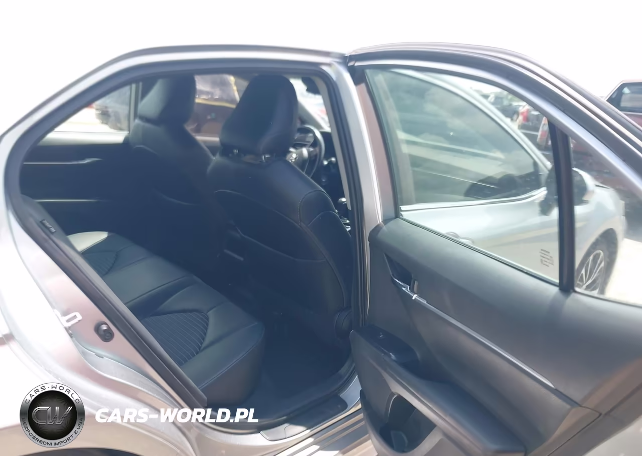 2020 Toyota Camry Se VIN:4T1G11AK7LU510596 - 8