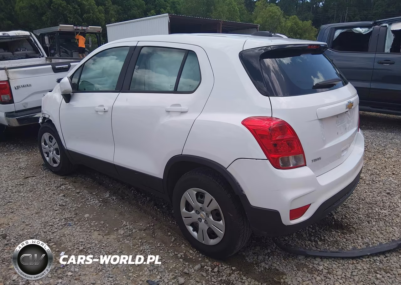2017 Chevrolet Trax Ls VIN:KL7CJKSB4HB239357 - 3