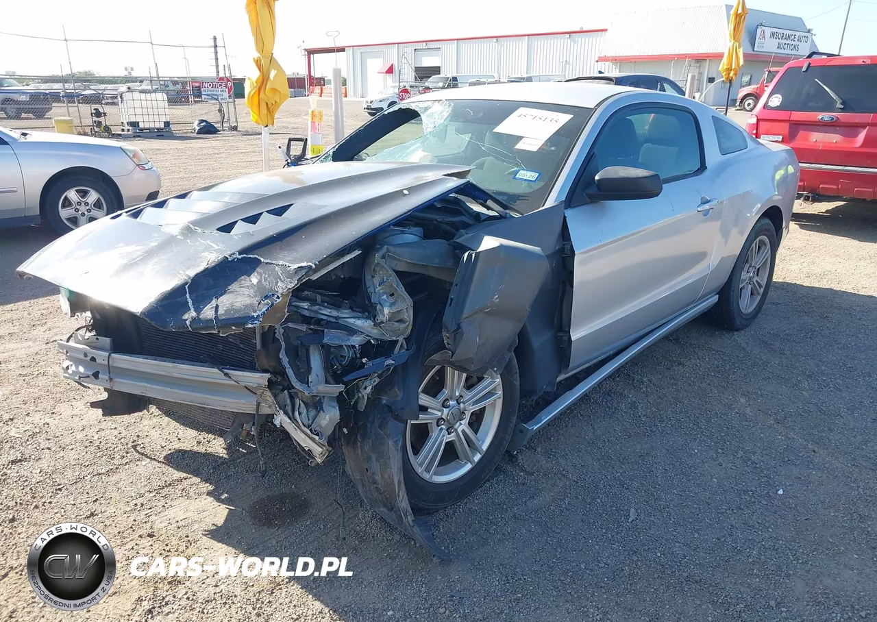2014 Ford Mustang V6 VIN:1ZVBP8AM4E5211908 - 2